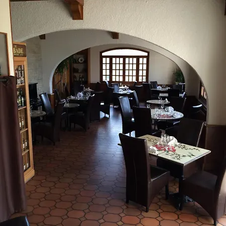 Chez La Mere Depalle